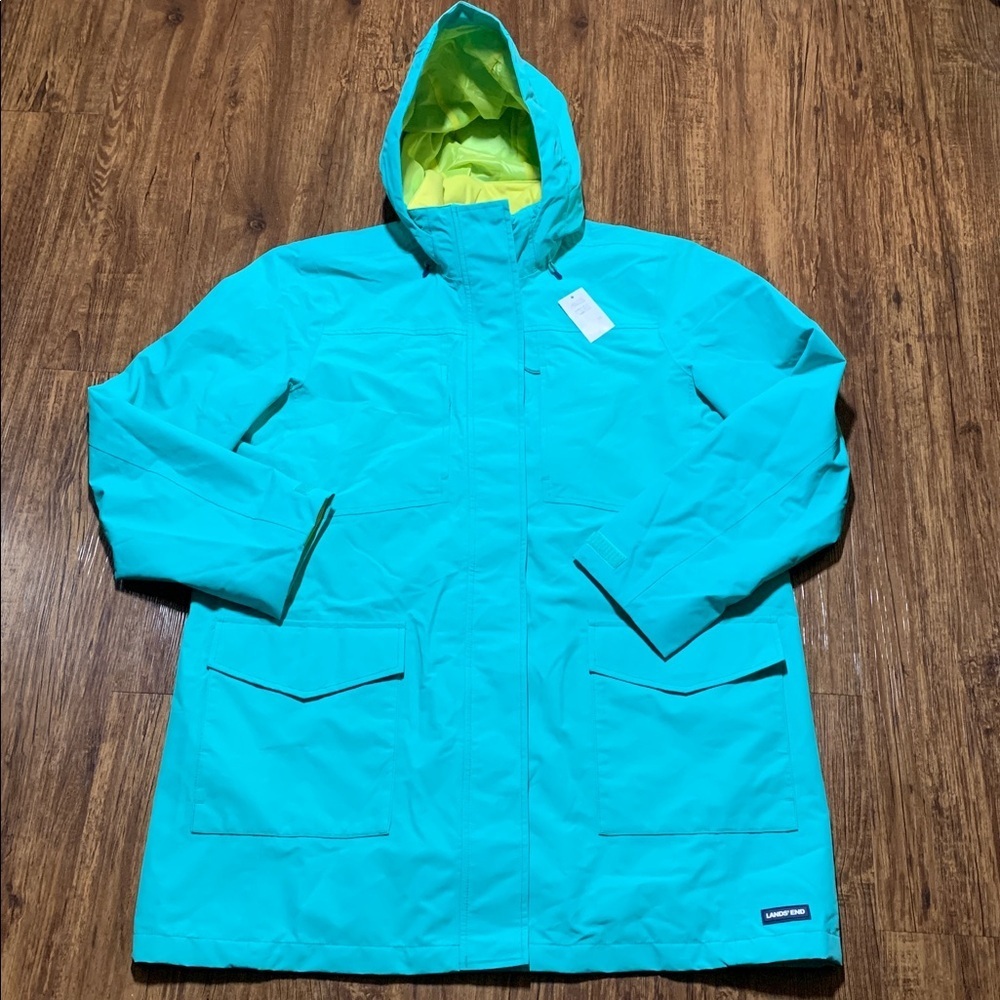 NWT Lands End Women’s Squall Weatherproof Jacket Hood Size XL